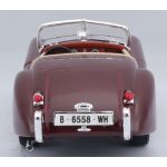 Bburago 1:24 Jaguar XK 120 Roadster (1951) Red