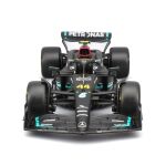 Bburago 1:24 RACE Formula F1 - Mercedes-AMG F1 W14 E (2023) #44 Lewis Hamilton with driver and decor