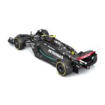 Bburago 1:24 RACE Formula F1 - Mercedes-AMG F1 W14 E (2023) #44 Lewis Hamilton with driver and decor