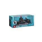 Bburago 1:24 RACE Formula F1 - Mercedes-AMG F1 W14 E (2023) #44 Lewis Hamilton with driver and decor