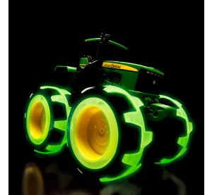 JD Kids Monster Treads John Deere traktor svítící kola 23 cm