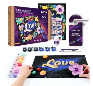 OKTO Lettering Výtvarný set malování hmotou "LOVE" 30x40 cm