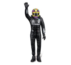 Bburago 1:24 RACE Formula F1 - Mercedes-AMG F1 W14 E (2023) #44 Lewis Hamilton with driver and decor