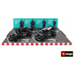 Bburago 1:43 RACE Formula F1 4PAC Mercedes-AMG F1 W15 (2024) #44 L.Hamil ton #63 G.Russel