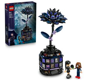 LEGO® Wednesday 76784 Černá jiřina