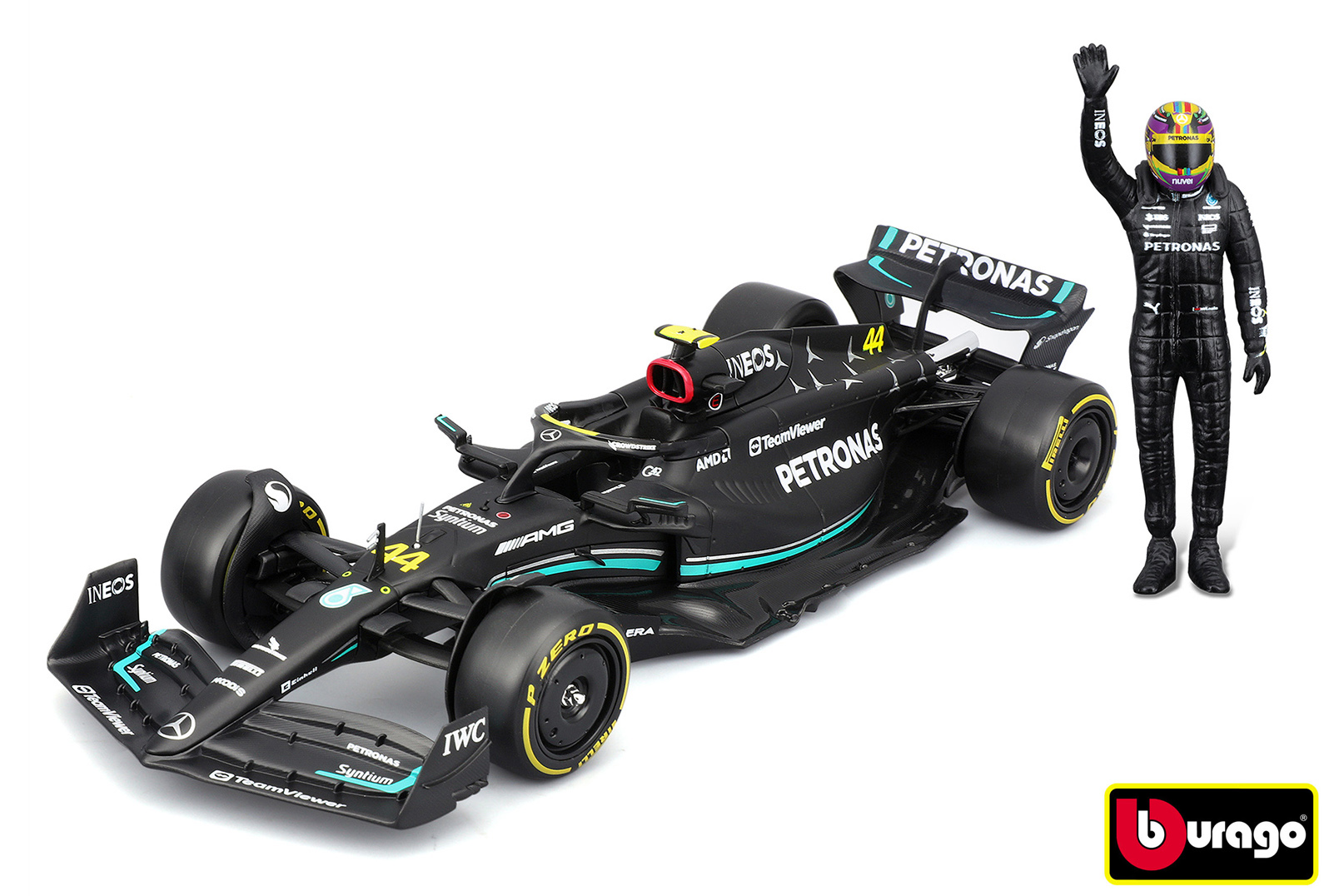 Levně Bburago 1:24 RACE Formula F1 - Mercedes-AMG F1 W14 E (2023) #44 Lewis Hamilton with driver and decor