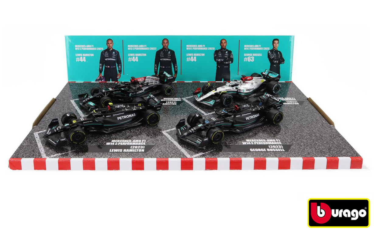 Levně Bburago 1:43 RACE Formula F1 4PAC Mercedes-AMG F1 W15 (2024) #44 L.Hamil ton #63 G.Russel