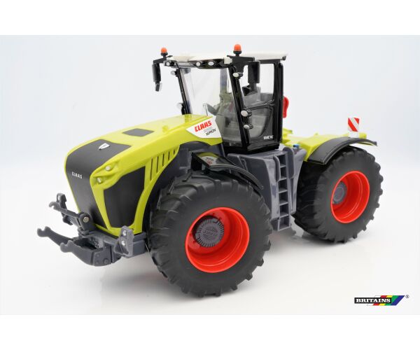 Britains Model traktor CLAAS XERION 5000 1:32 22 cm